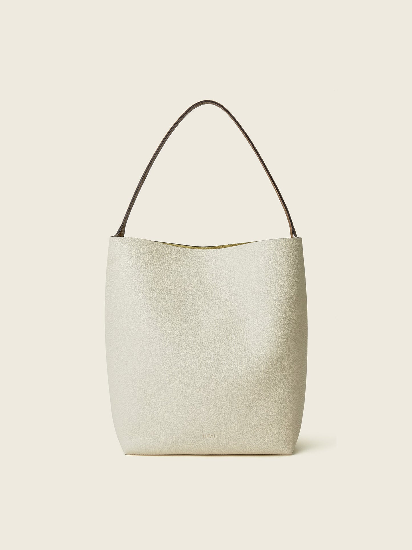 Hpai Medium Binah Bucket Bag in Leather - Lumi