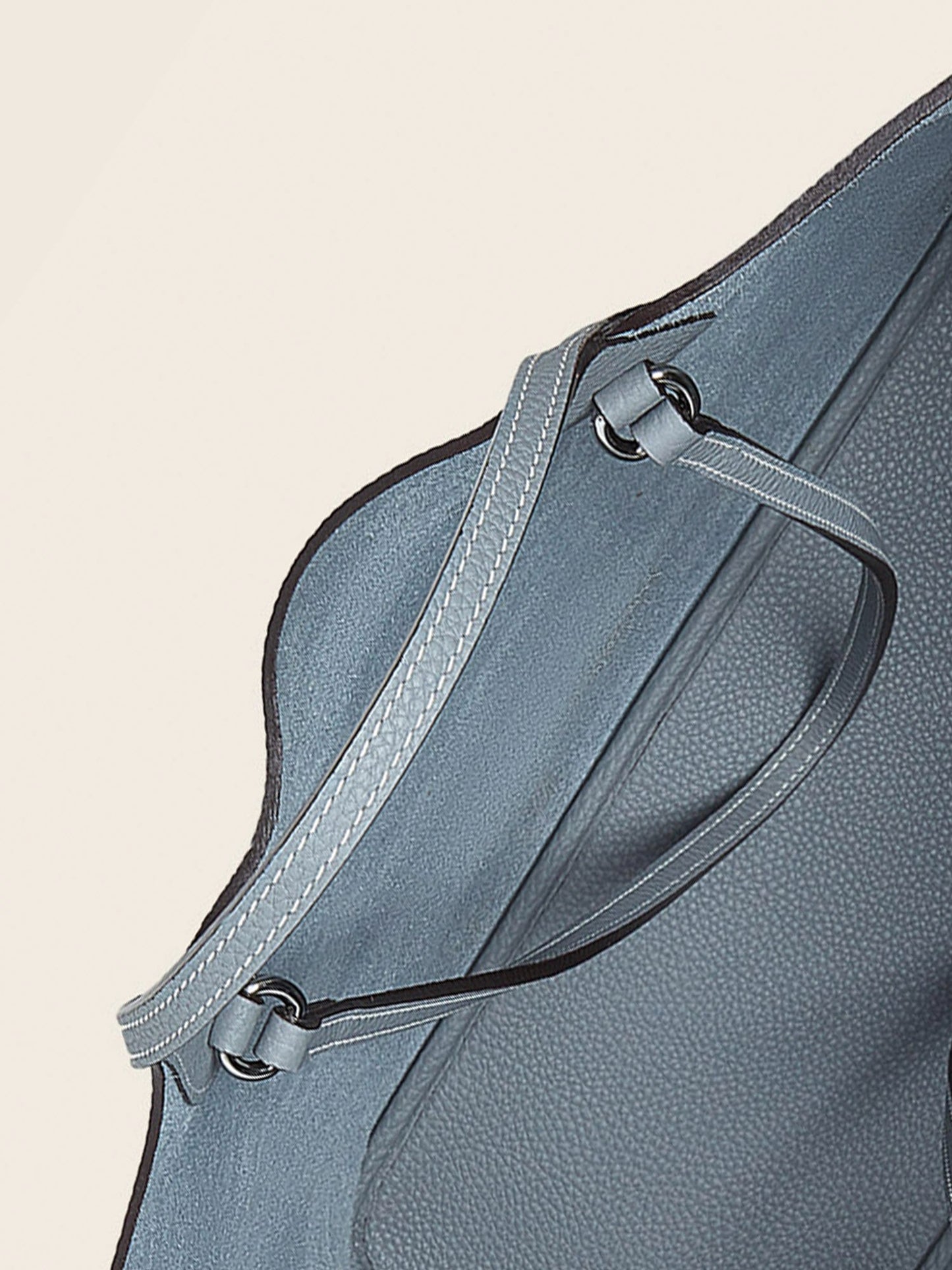 Hpai Large Yesod Tote Bag in Leather - Fog Blue