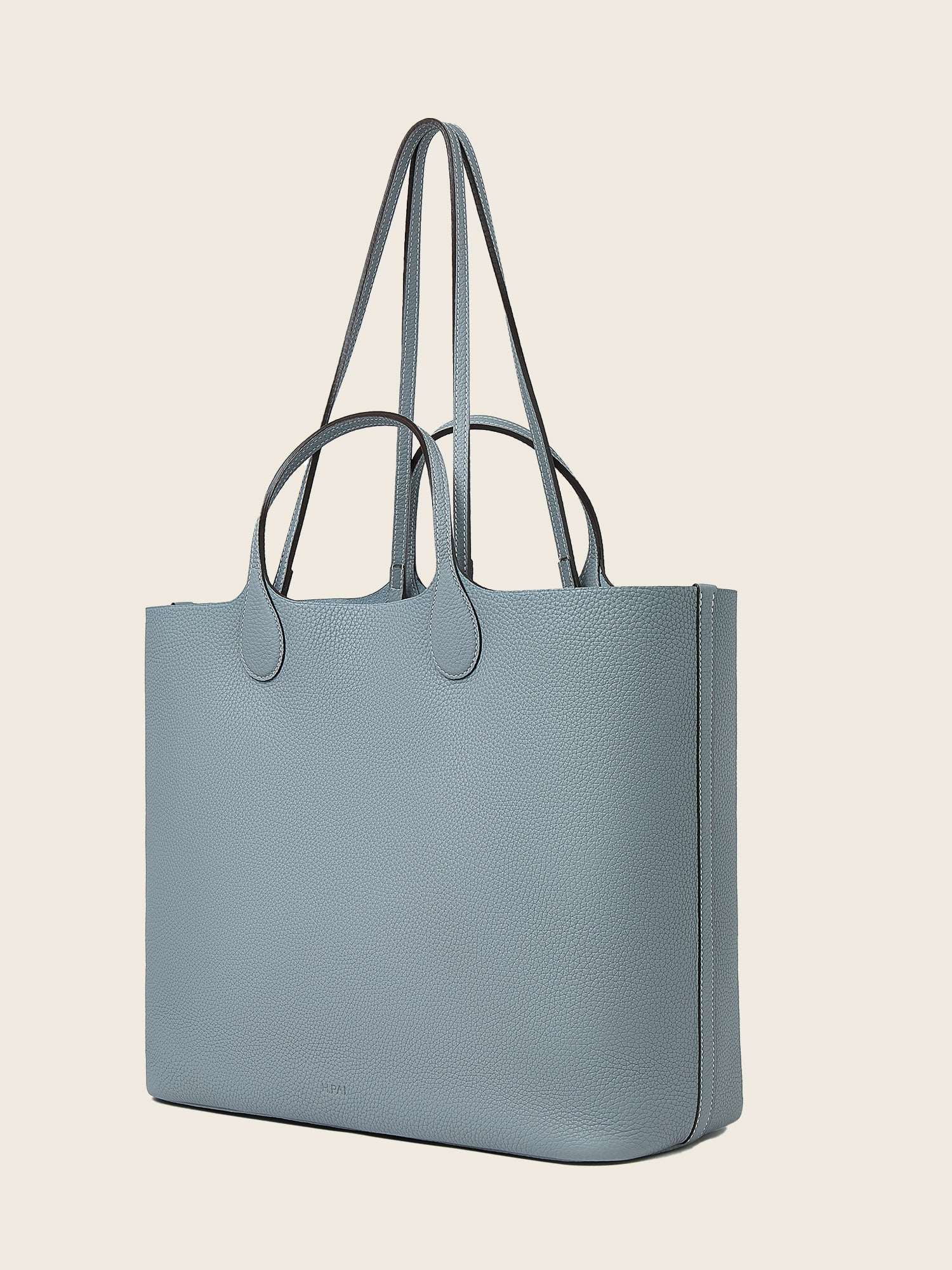 Hpai Large Yesod Tote Bag in Leather - Fog Blue